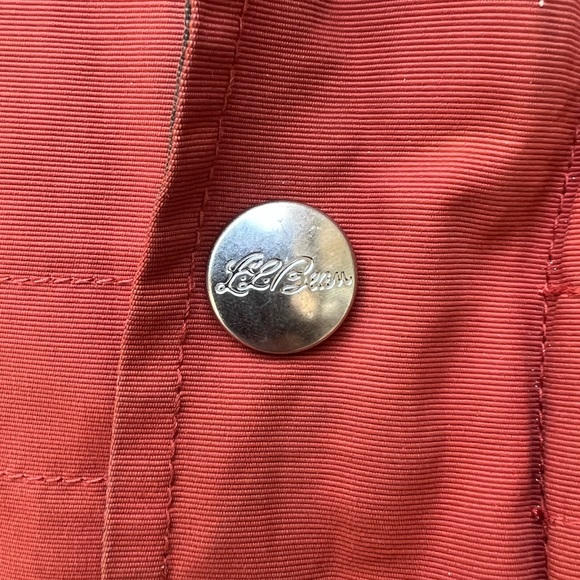 L.L. Bean Anorak Womens Sz 2 XS with zip off sleeves - converts to hooded vest - Picture 8 of 10